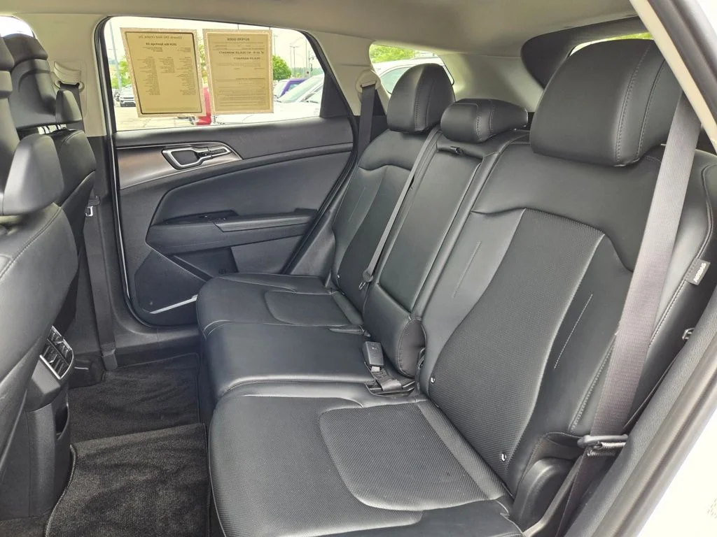 Used 2024 White Kia EX image 28
