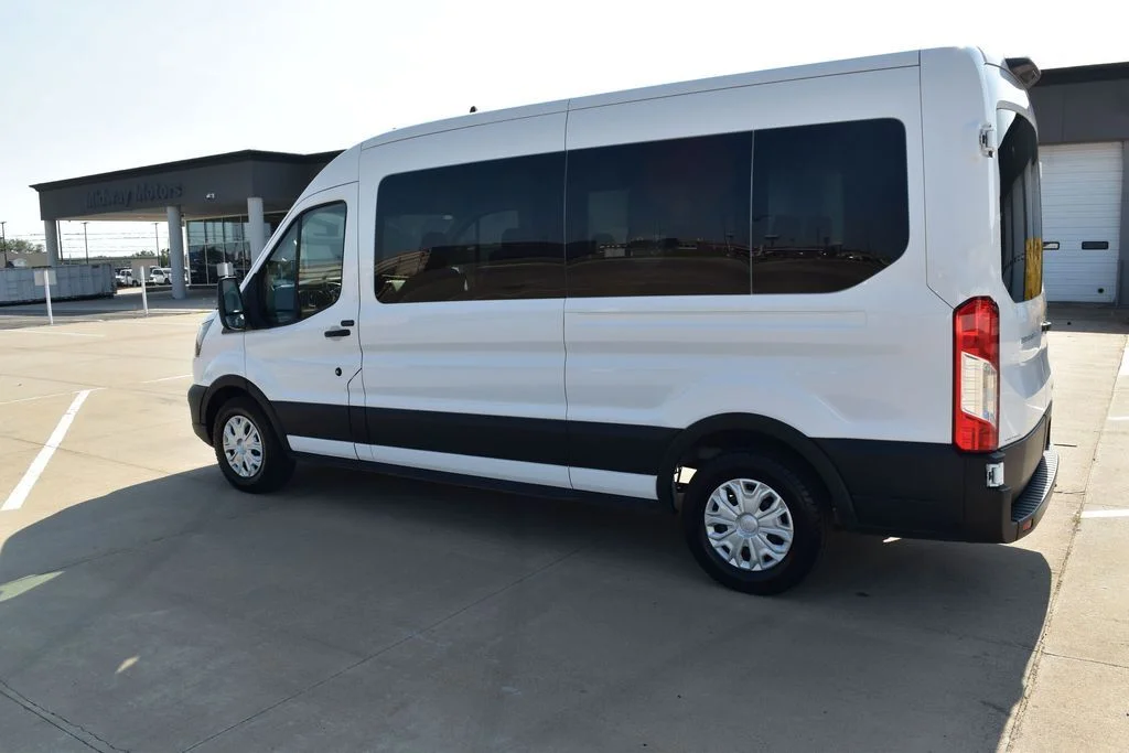 Used 2023 White Ford XL image 31