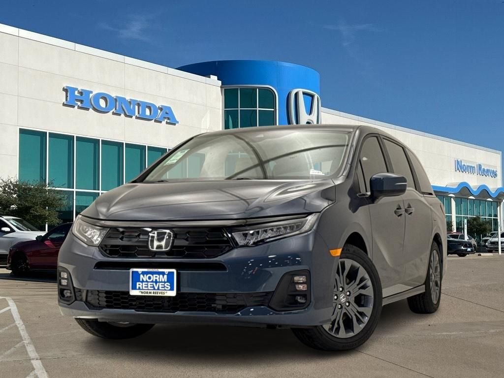 2026 Honda Odyssey Touring's photo