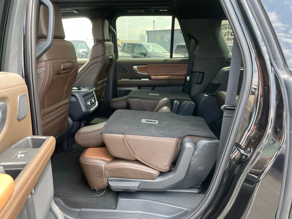 Used 2025 Black Metallic Ford King Ranch image 66