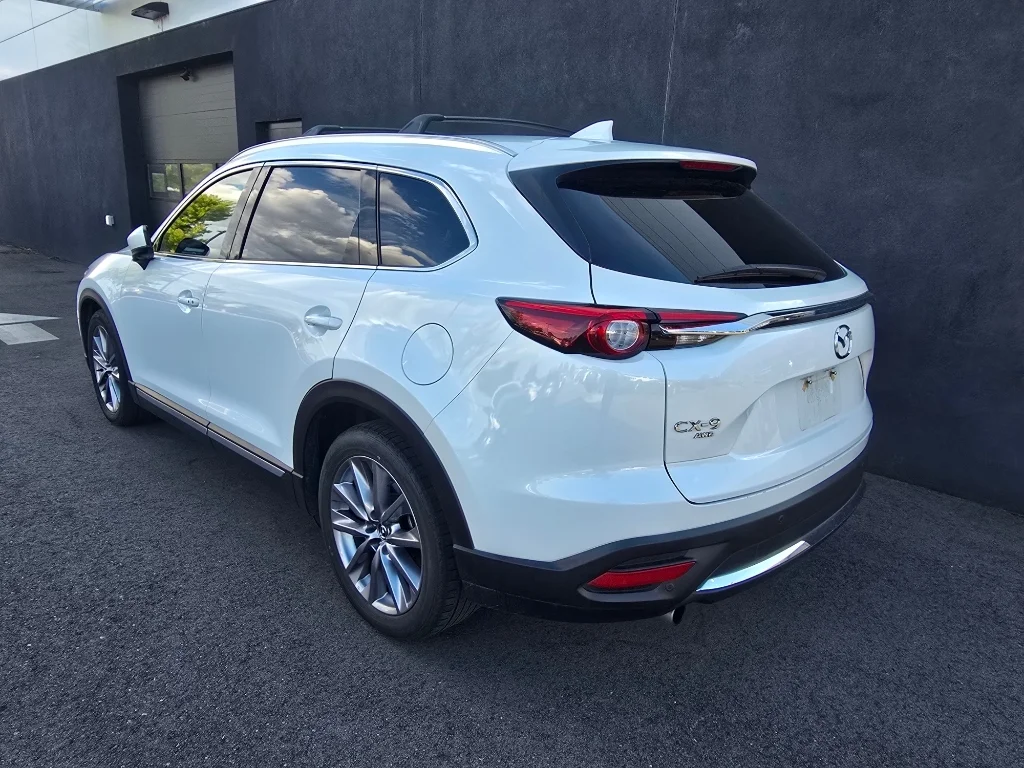 Used 2023 Snowflake White Pearl Mica Mazda Grand Touring image 3