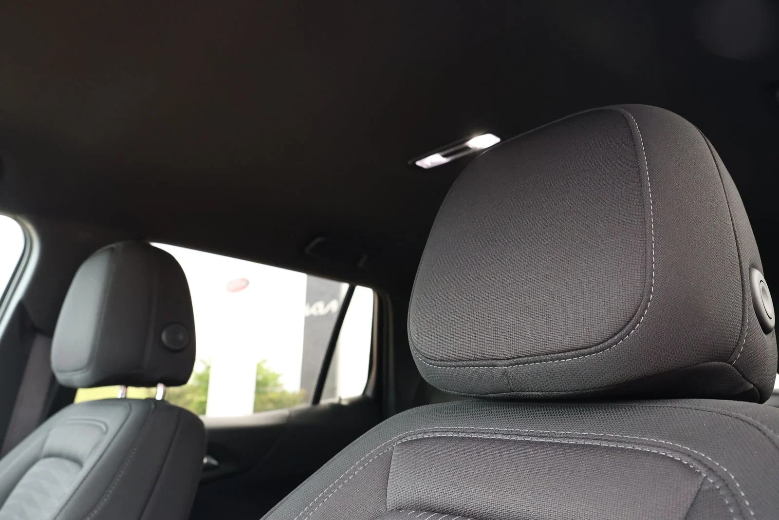 Used 2025 White Chevrolet LT image 16
