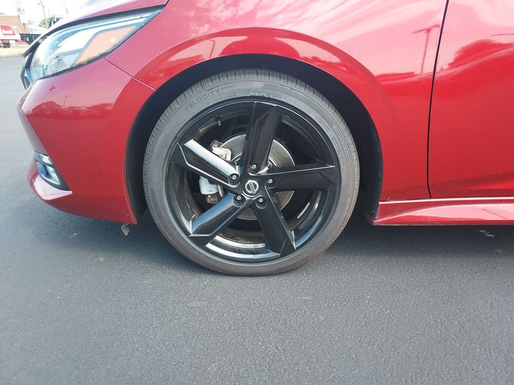 Used 2023 Red Nissan SR image 10