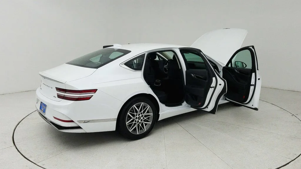 Used 2026  Genesis 2.5T image 12