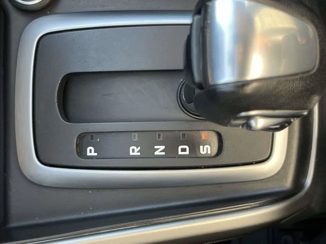 Used 2021 White Ford Titanium image 32