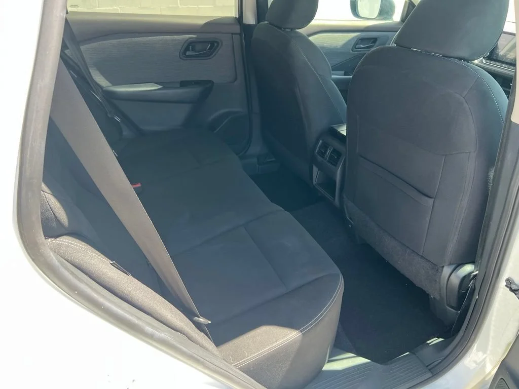 Used 2023 White Nissan S image 26