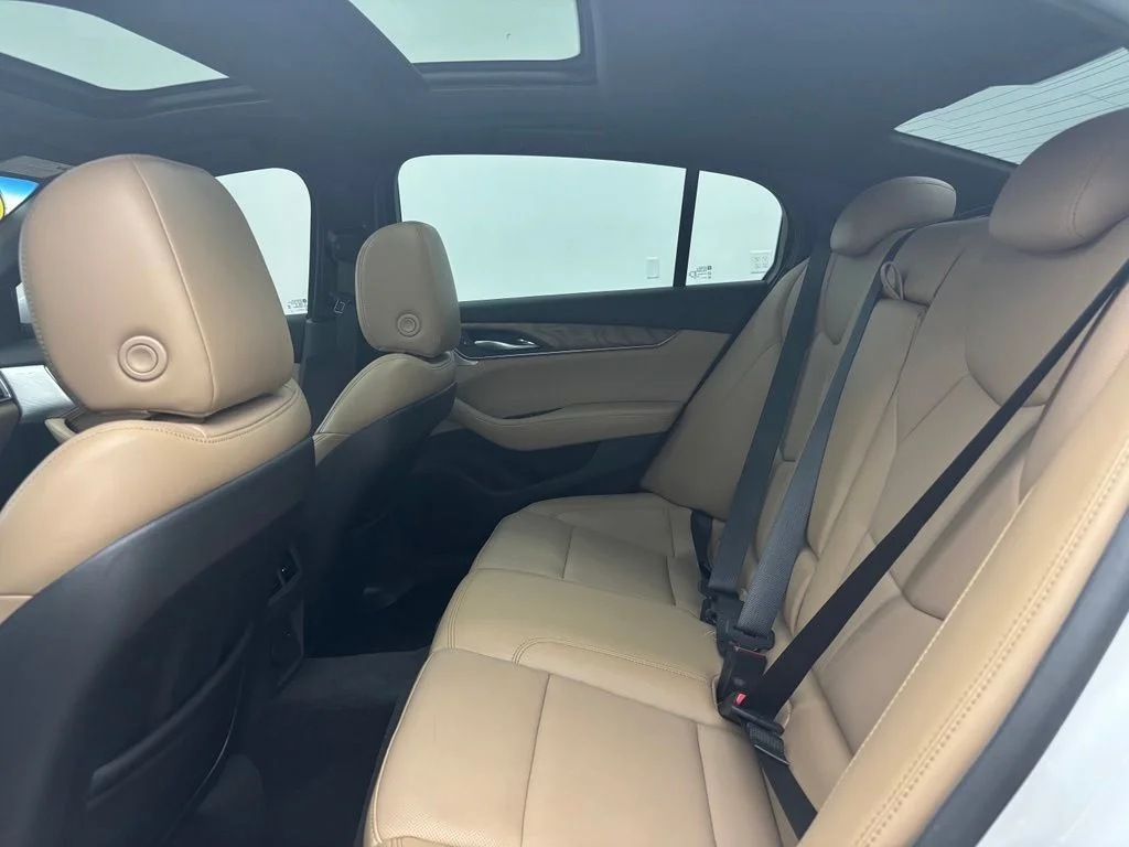 Used 2022 White Cadillac Premium Luxury image 37