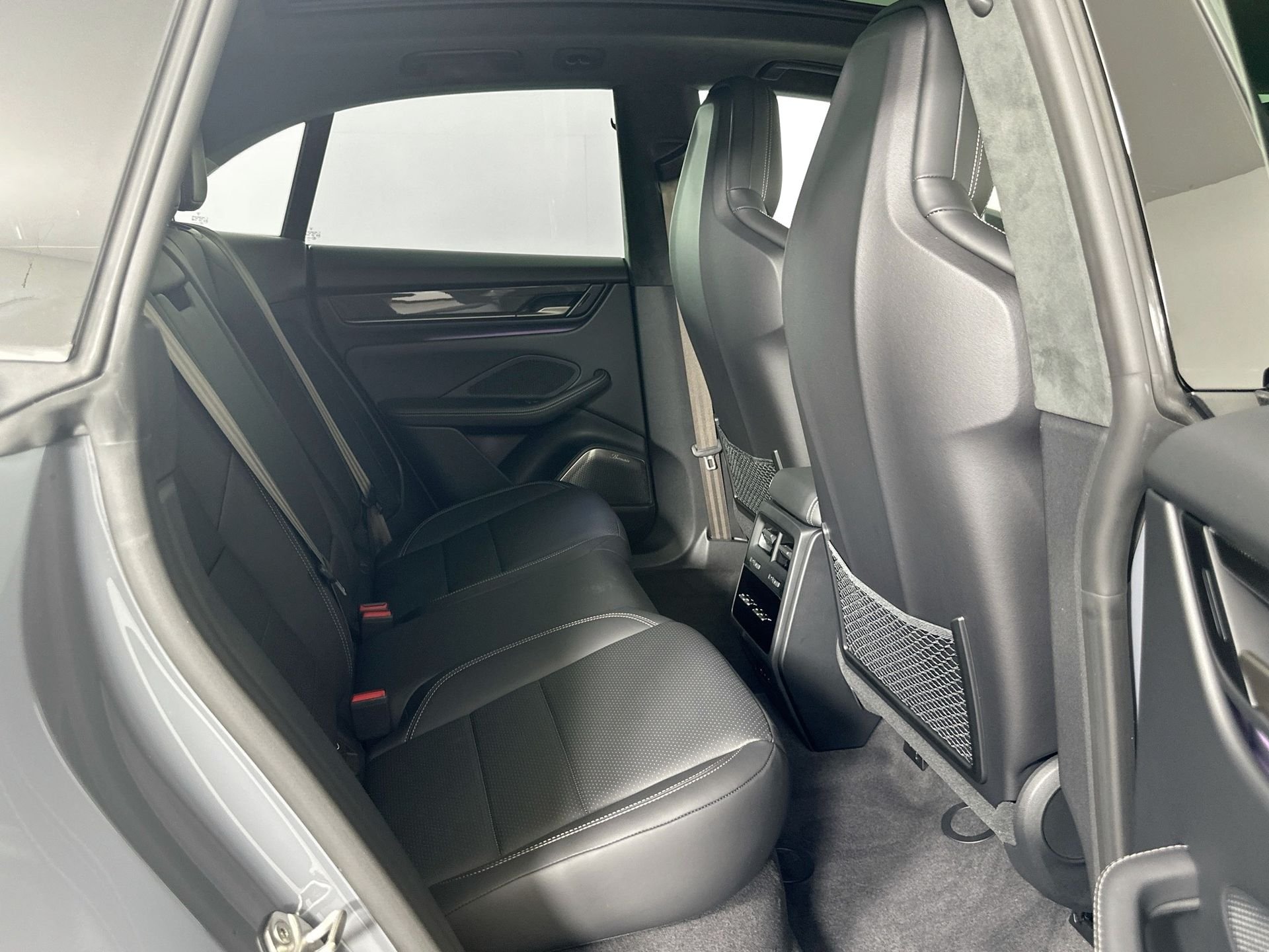Used 2025 Gray Porsche Turbo image 28