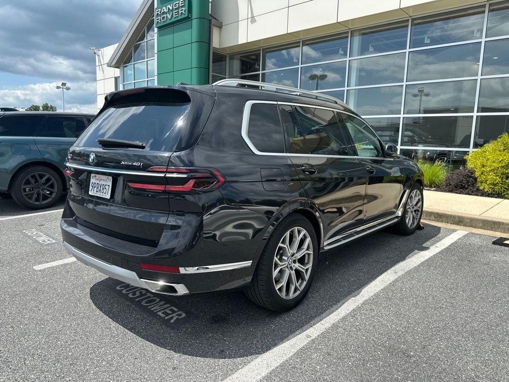 Used 2025 Black BMW xDrive40i image 5