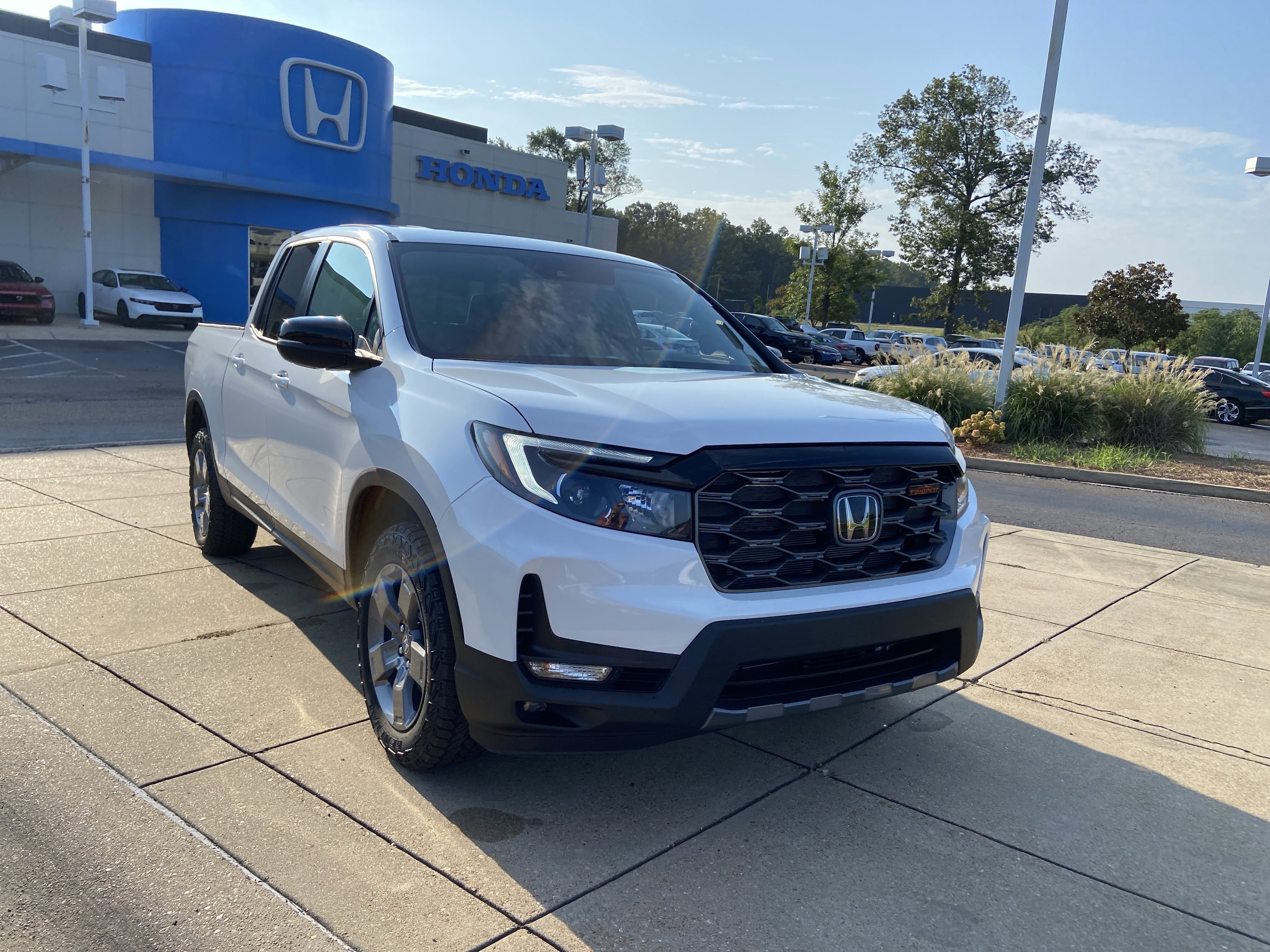 2026 Honda Ridgeline TrailSport - Photo 2