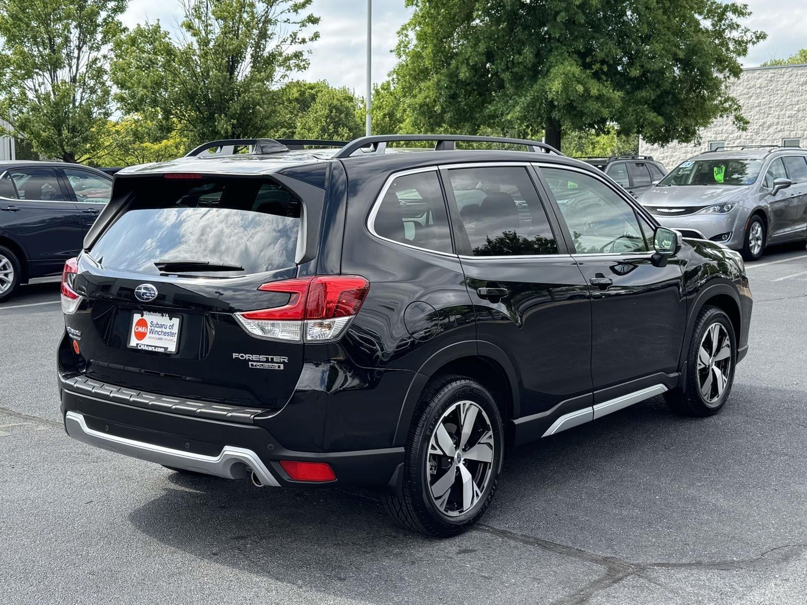 Used 2021 Crystal Black Silica Subaru Touring image 2