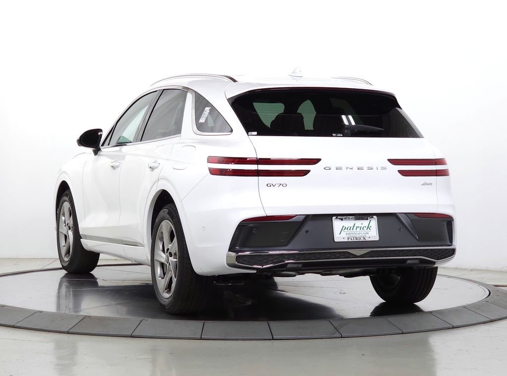 New 2026 White Genesis 2.5T ADVANCED image 5