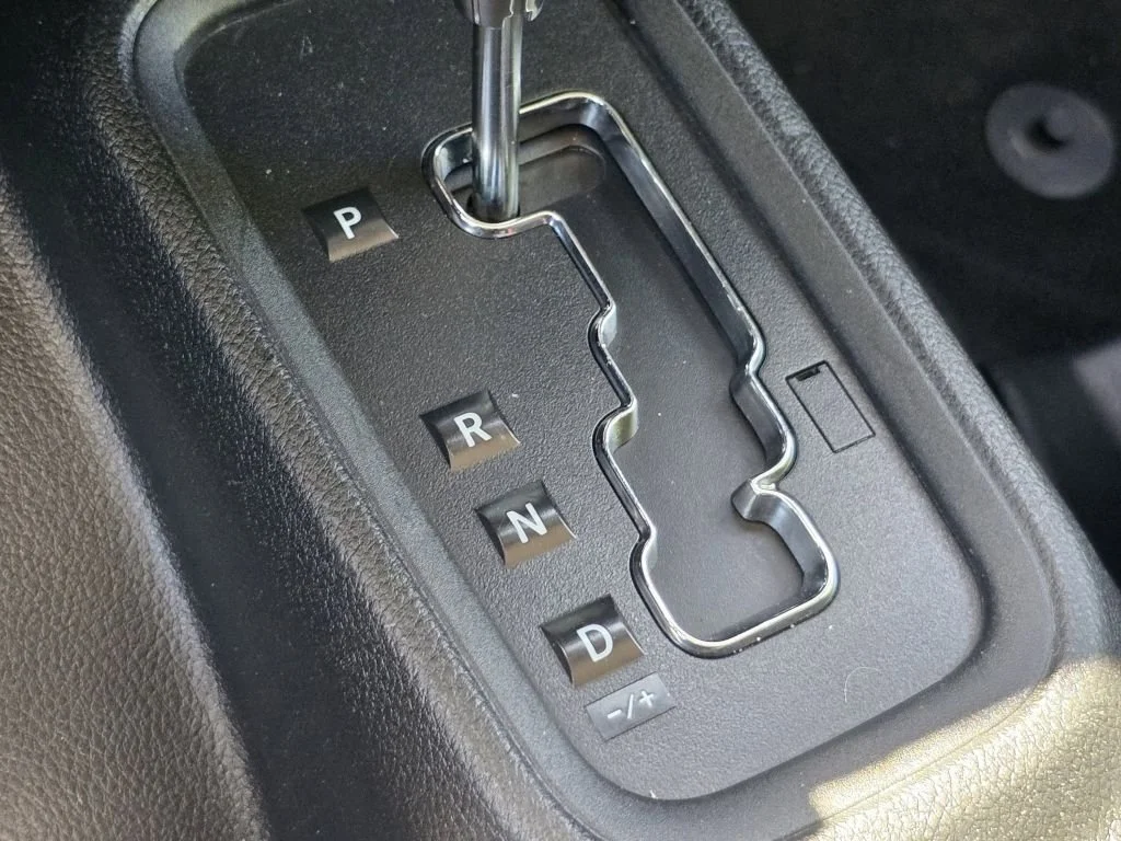 Used 2018 Black Clearcoat Jeep Sahara image 30
