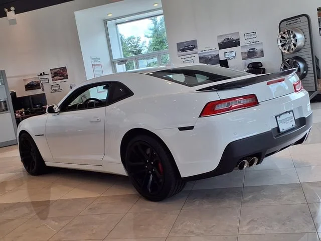 Used 2014 Summit White Chevrolet SS image 4