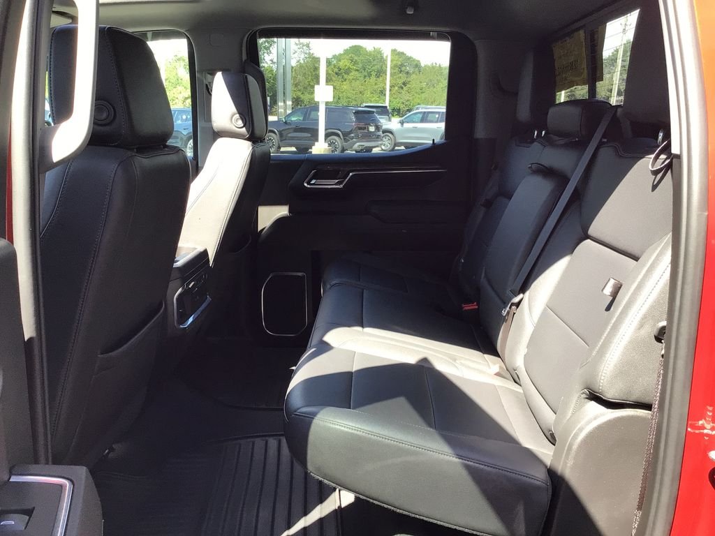 Used 2023 Red Chevrolet LTZ image 33