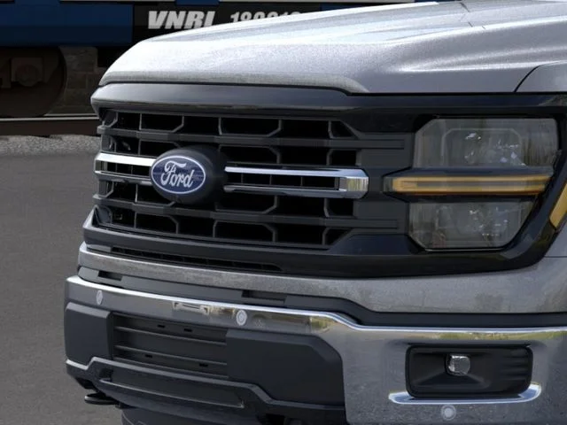 New 2026 Carbonized Gray Metallic Ford XLT image 17