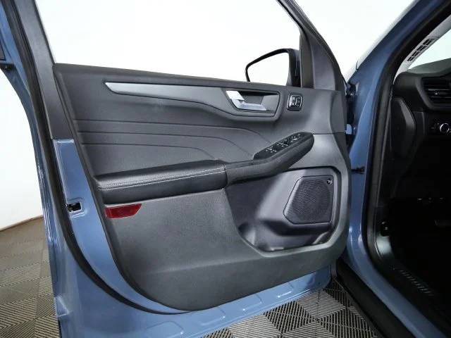 Used 2023 Blue Ford Active image 16