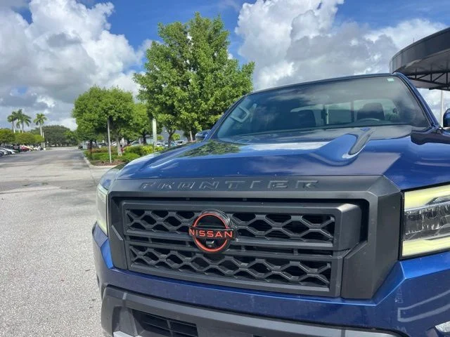 Used 2023 Blue Nissan PRO-4X image 7