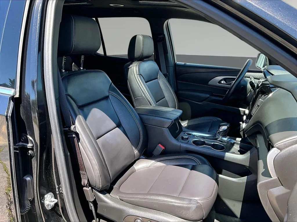 Used 2023 Black Chevrolet LT Leather image 34