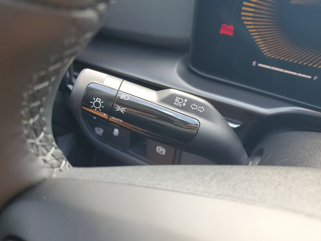 2026 Kia Sportage EX - Photo 34