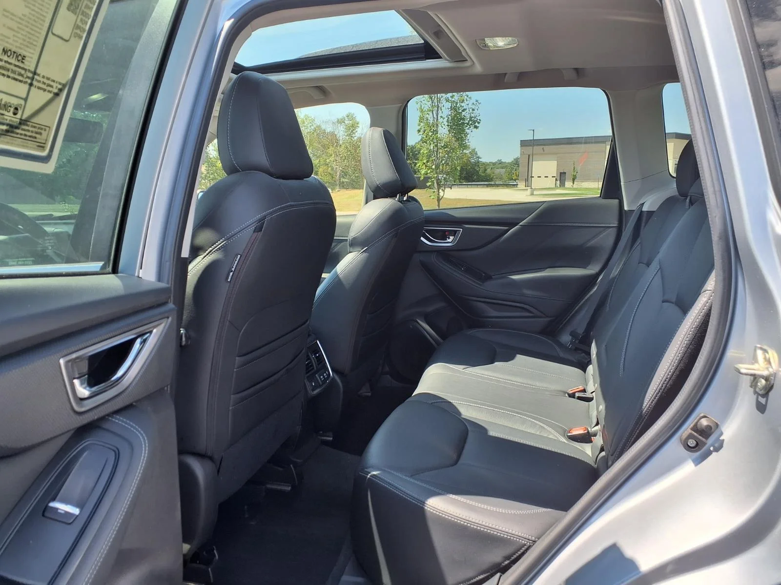 Used 2020 Ice Silver Metallic Subaru Touring image 26