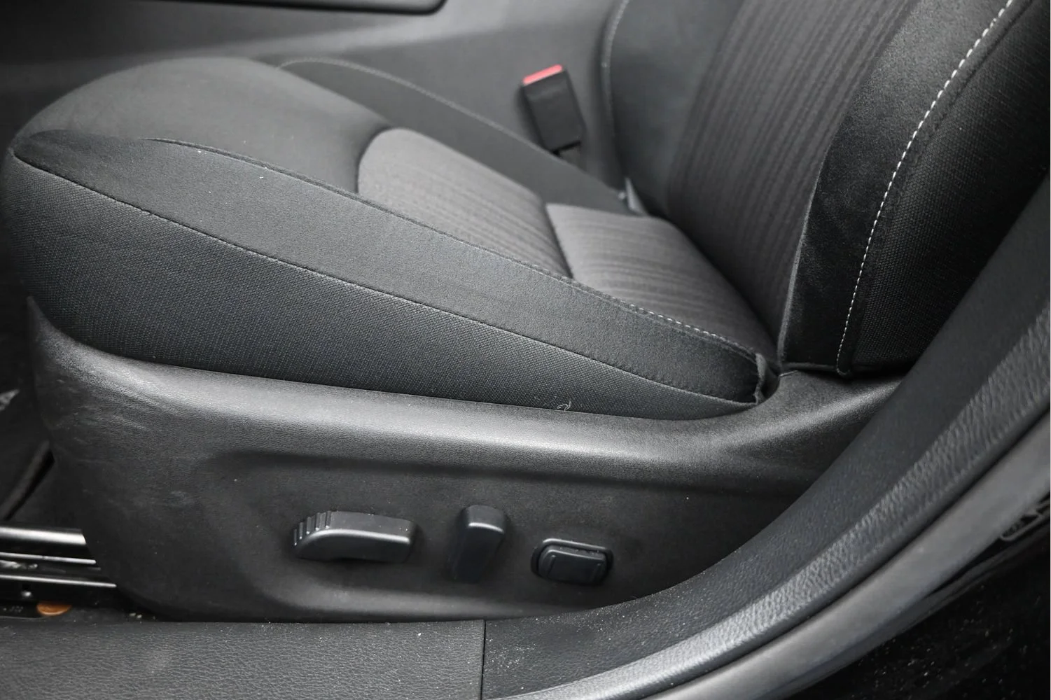 Certified Used 2024 Super Black Nissan 2.5 SV image 10