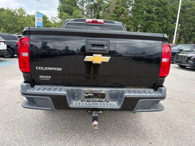 Used 2016 Black Chevrolet Z71 image 4