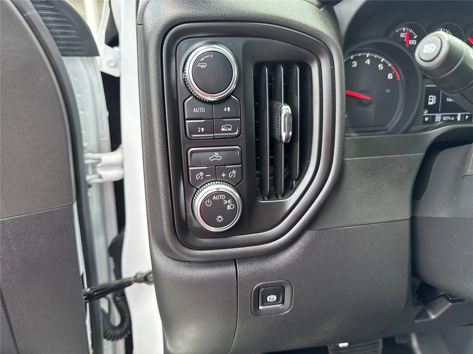 Used 2025 Summit White GMC Pro image 15