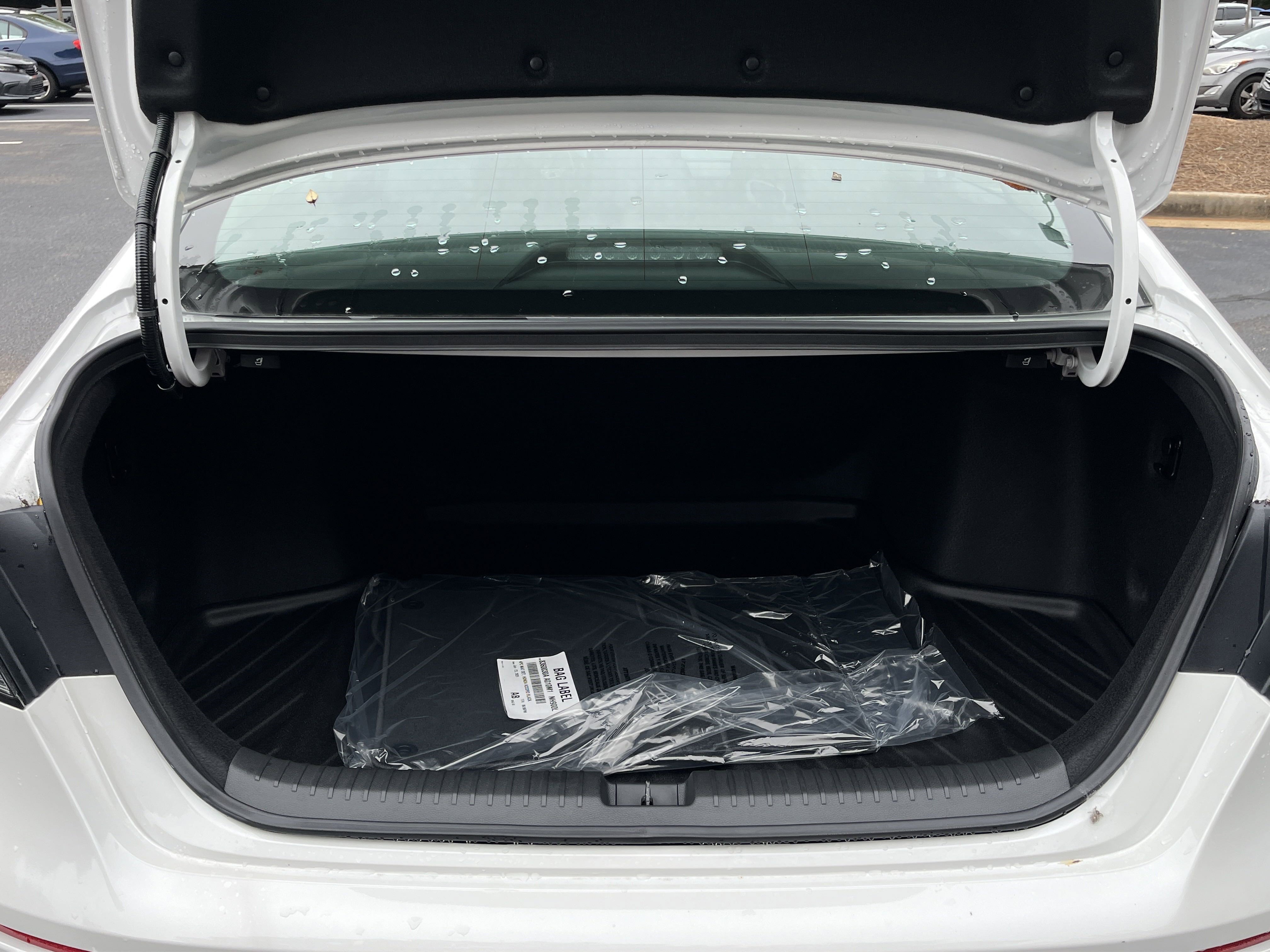 2025 Honda Accord Hybrid EX-L - Photo 28
