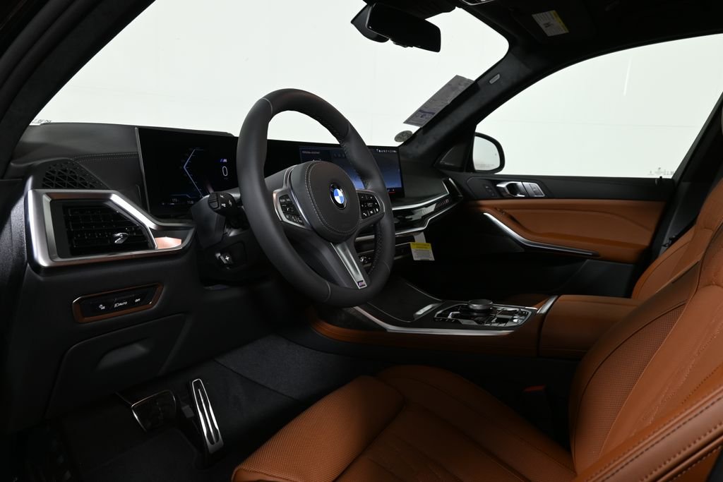 Used 2027 Black Sapphire Metallic BMW xDrive40i image 15