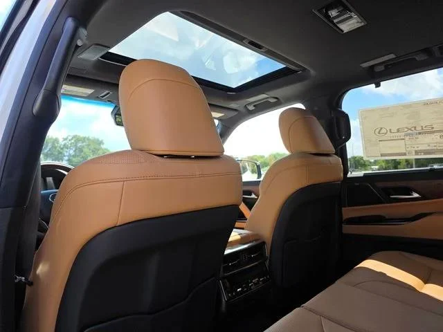 New 2026 Eminent White Pearl Lexus LUXURY image 27