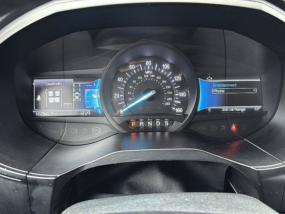 Used 2024 Gray Ford SEL image 19