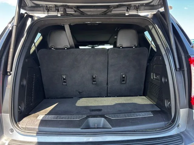Used 2022 Gray GMC Denali image 10