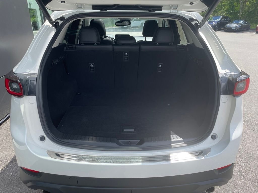 Used 2025 Rhodium White Metallic Mazda 2.5 S Carbon Edition image 7
