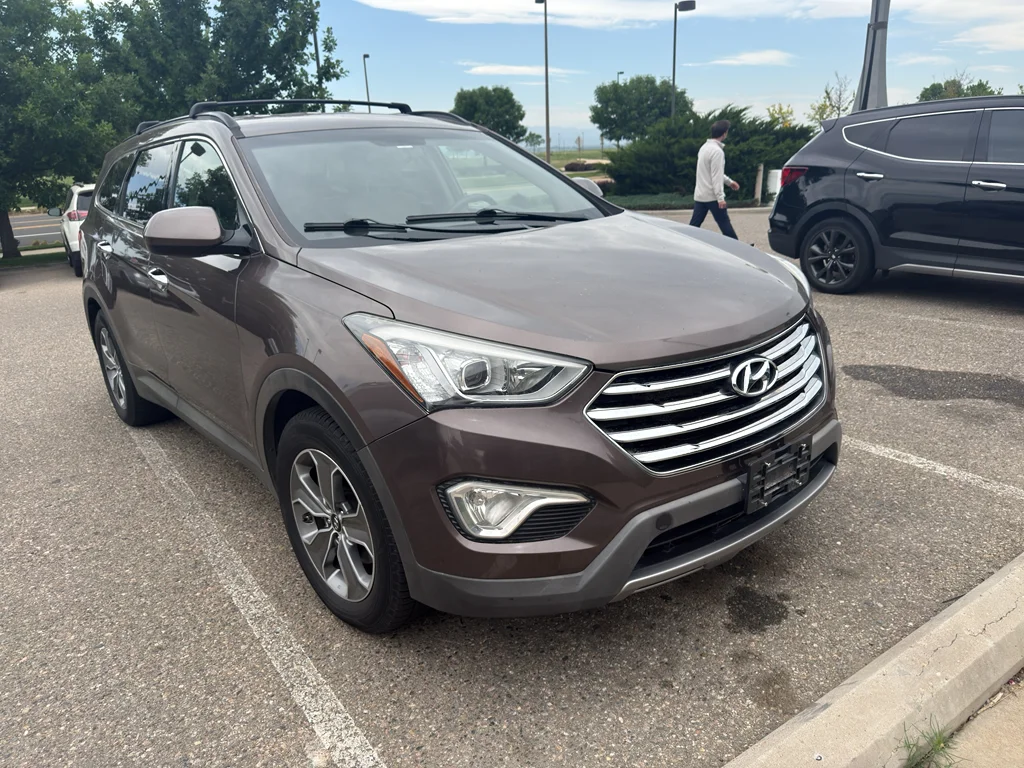 Used 2015 Frosted Mocha Hyundai GLS image 6
