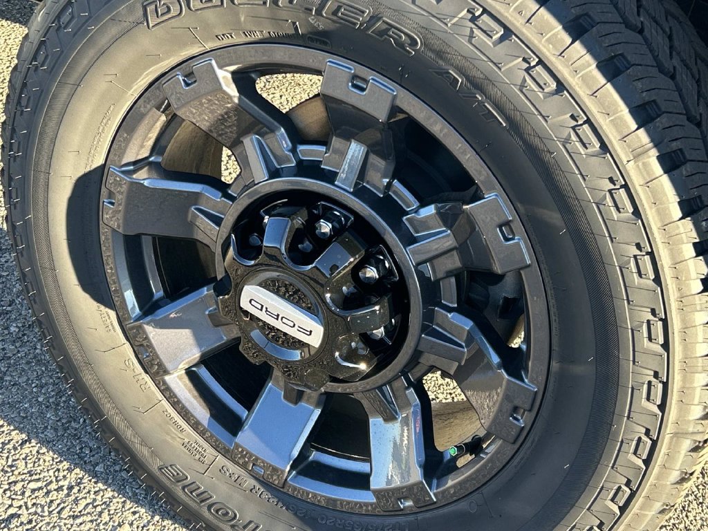 New 2027 Oxford White Ford F-350® XL image 11