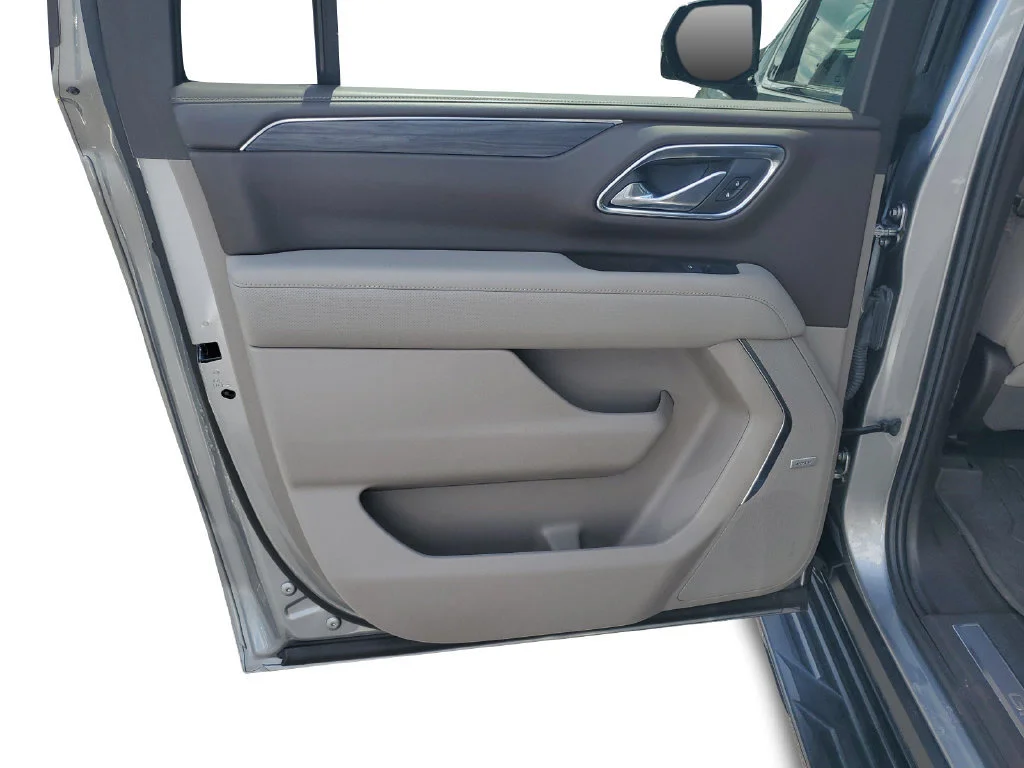 Used 2023 Sterling Metallic GMC SLT image 30