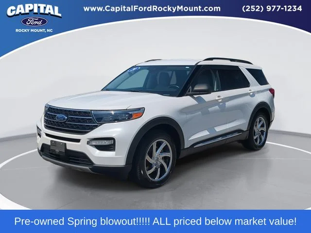 Used 2020 White Ford XLT image 1