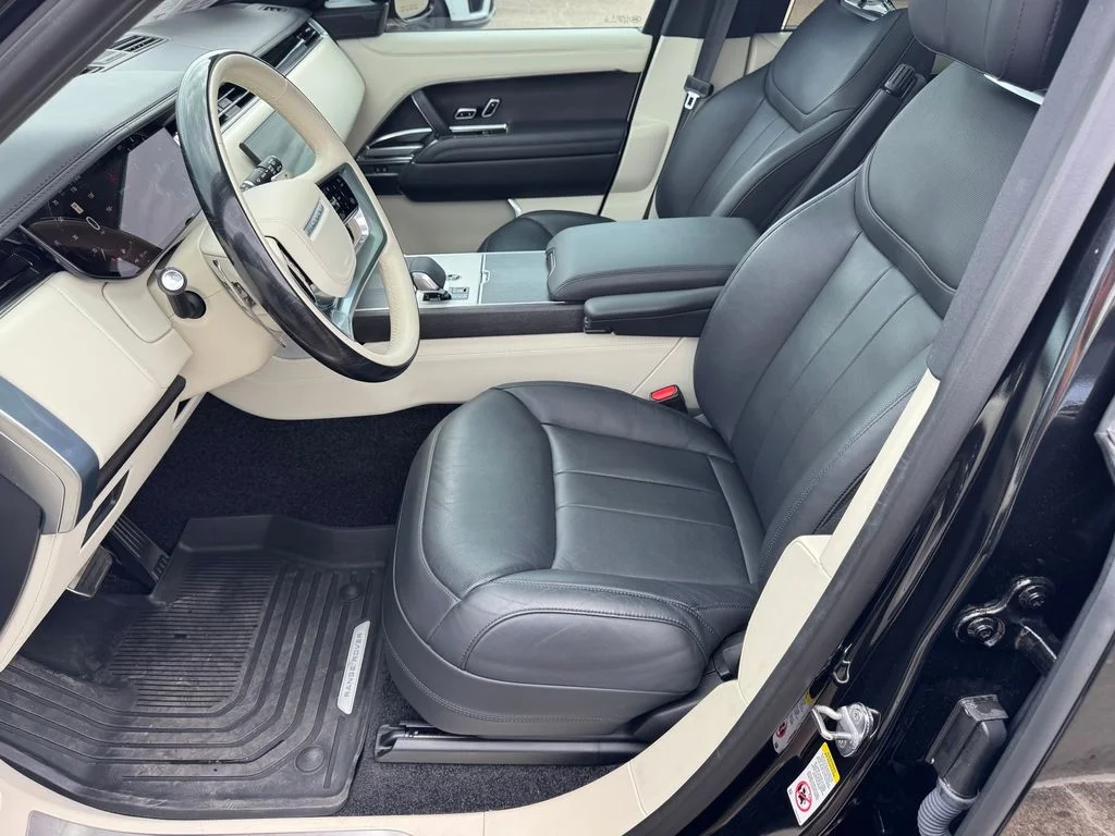 Certified Used 2024 Santorini Black Metallic Land Rover Autobiography image 14