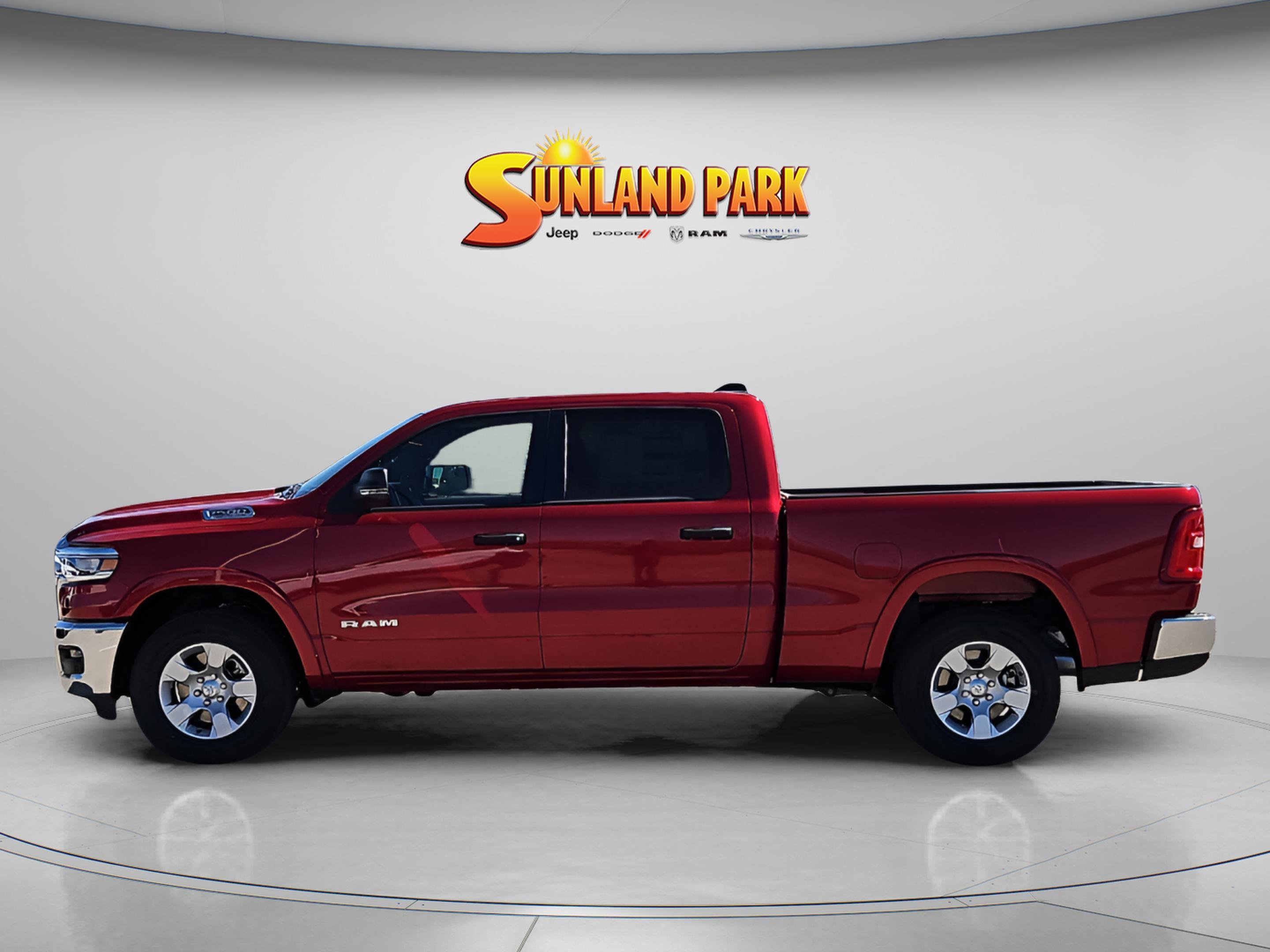 New 2026 Molten Red Pearl-Coat Exterior Paint RAM Lone Star image 3