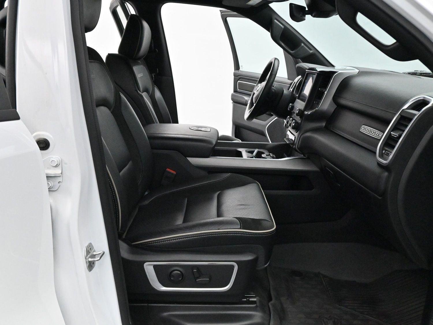 Used 2022 Bright White Clearcoat Ram Laramie image 31