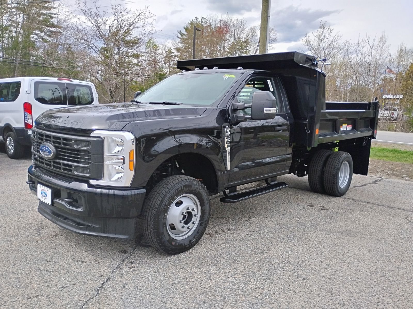 New 2026 Agate Black Metallic Ford F-350® XL image 2