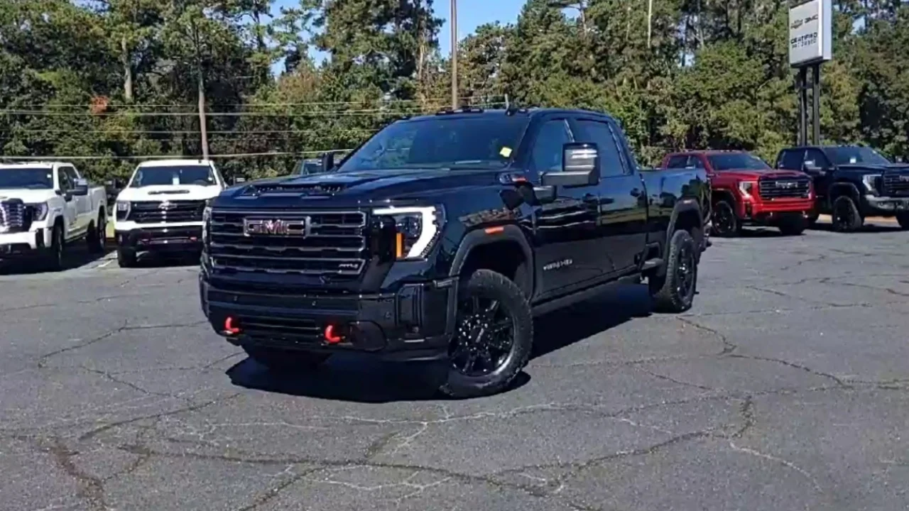 New 2026 Onyx Black GMC AT4 image 4