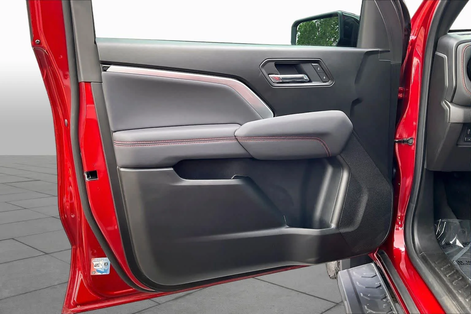 Used 2026 Radiant Red Tintcoat Chevrolet 4WD Z71 image 42