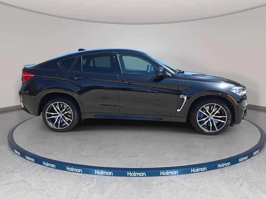 Used 2017 Black BMW Base image 5