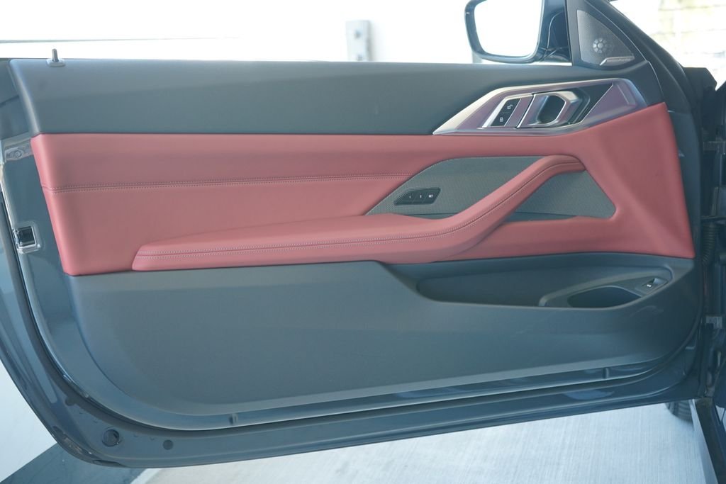 2026 BMW 4 Series M440i - Photo 9