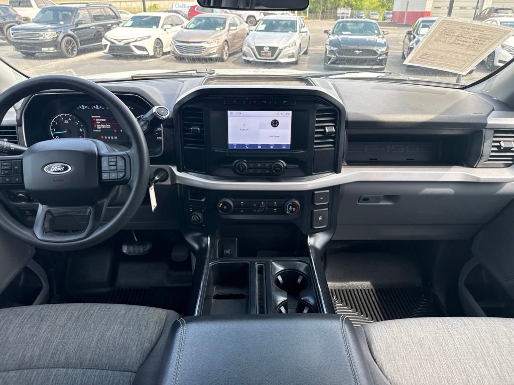 Used 2022 White Ford XL image 16