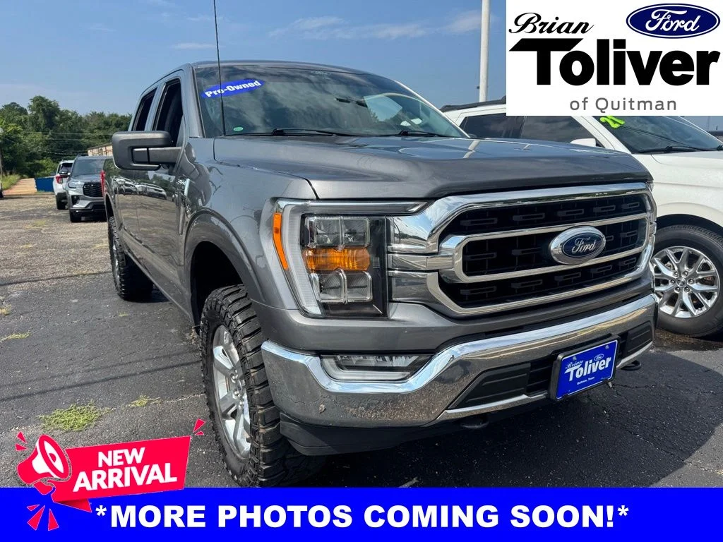 Used 2022 Gray Metallic Ford XLT image 1