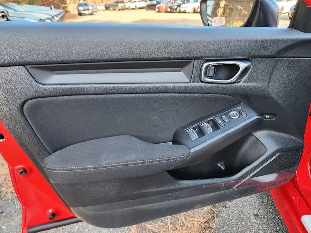 2025 Honda Civic Hatchback Sport - Photo 12