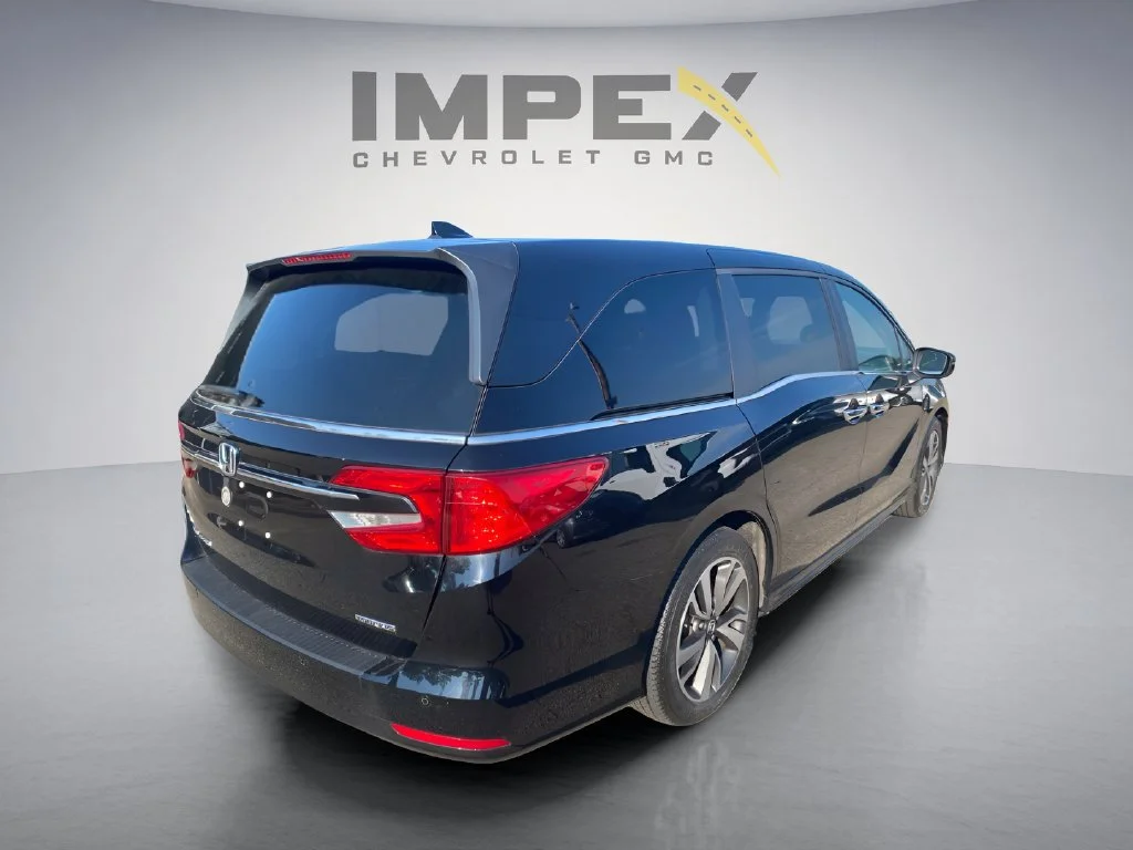 Used 2024 Black Honda Touring image 5